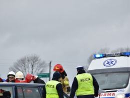 Tragiczny wypadek pod Prudnikiem. W wypadku zginęła kobieta w ciąży