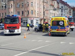 Zderzenie samochodów na skrzyżowaniu w Opolu