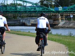 Docierają tam, gdzie nie docierają radiowozy - Policjanci rozpoczęli sezon rowerowy
