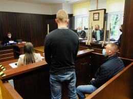 Dwoje mieszkańców Dobrzenia Wielkiego przed sądem. Mieli wytwarzać amfetaminę
