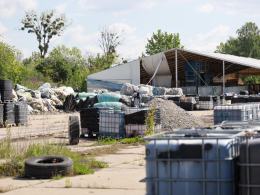 Na składowisku odpadów chemicznych doszło do wycieku