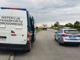 Manipulował czasem pracy. Jazda "na magnesie" ukarana wysokim mandatem
