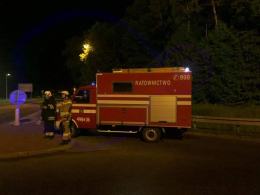 Śmierć na miejscu po czołowym zderzeniu i pożarze. Wypadek w Zawadzkiem