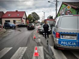 Dwa zdarzenia w powiecie oleskim. Bądźmy ostrożni na drodze