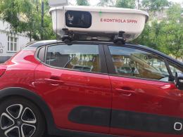 Auto z kamerą zamiast kontrolera? Testowano nowy system pobierania opłat za parkowanie