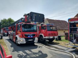 Pożar stodoły w Mechnicy. W akcji 10 zastępów straży