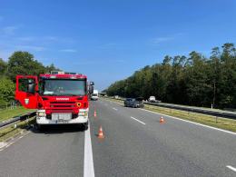 Zderzenie osobówki z autem ciężarowym na opolskim odcinku A4