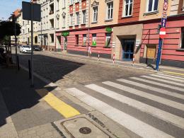 Zmiana organizacji ruchu w centrum miasta wywołuje chaos. Patrzmy na znaki