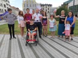 Lewica wystawiła "świadectwo" ministrowi edukacji. Homofobia, język nienawiści i indoktrynacja