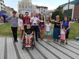 Lewica wystawiła "świadectwo" ministrowi edukacji. Homofobia, język nienawiści i indoktrynacja