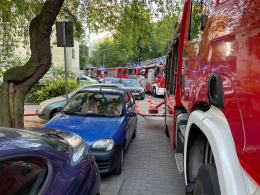 Pożar w bloku przy ulicy Dambonia w Opolu. Jedna osoba została poszkodowana