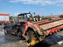Pożar maszyny rolniczej w powiecie kędzierzyńsko-kozielskim