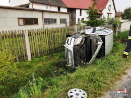 Dachowanie pojazdu w powiecie oleskim