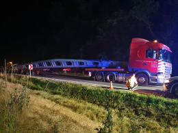 Dwa samochody ciężarowe zderzyły się pod Byczyną. Droga jest zablokowana