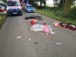 Kierowca motocykla w krytycznym stanie. Wypadek pod Namysłowem
