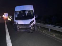 Dwa pojazdy zderzyły się na A4, jeden z nich spłonął
