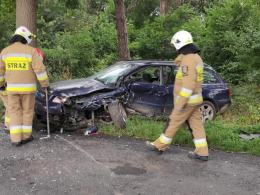 Czołowe zderzenie pojazdów w gminie Baborów. Dwie osoby zostały ranne