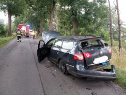 Czołowe zderzenie pojazdów w gminie Baborów. Dwie osoby zostały ranne