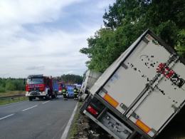 Dwa samochody ciężarowe zderzyły się w powiecie kluczborskim