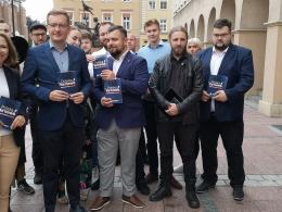 "Polska na nowo" - posłowie Konfederacji przekonywali w Opolu do swojego programu