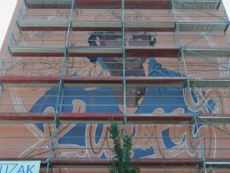 Mural Krzysztofa Krawczyka nabiera barw. Oficjalne odsłonięcie nastąpi 4 września