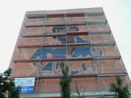 Mural Krzysztofa Krawczyka nabiera barw. Oficjalne odsłonięcie nastąpi 4 września
