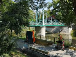 Brak przejścia przez opolski "Zielony mostek". Rozpoczęła się jego renowacja