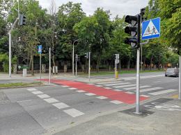 Nowe, bezpieczniejsze przejście dla pieszych na Ozimskiej gotowe