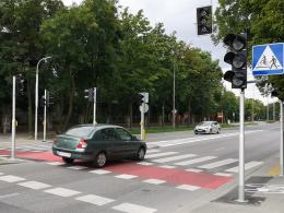 Nowe, bezpieczniejsze przejście dla pieszych na Ozimskiej gotowe
