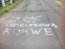 Wulgarne napisy w gminie Popielów. Nagroda za wskazanie sprawcy