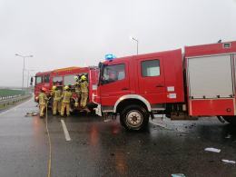 Zderzenie dwóch ciężarówek na A4. Jeden z kierowców trafił do szpitala