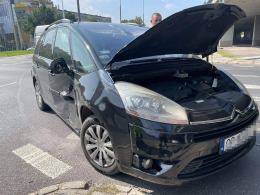Niebezpieczna kolizja na rondzie w Opolu