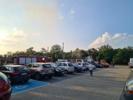 Na osiedlu Chabrów doszczętnie spłonął samochód