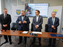 Kolejne trzy inwestycje dotyczące dróg w województwie startują jesienią