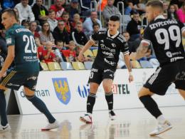 Dreman bezradny z beniaminkiem