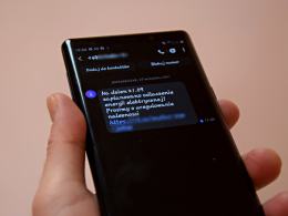 Uwaga na taki sms. Duża, polska firma ostrzega