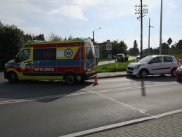 Zderzenie pojazdów przy przejeździe kolejowym na ulicy Częstochowskiej