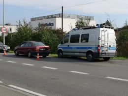 Zderzenie pojazdów przy przejeździe kolejowym na ulicy Częstochowskiej