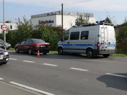 Zderzenie pojazdów przy przejeździe kolejowym na ulicy Częstochowskiej