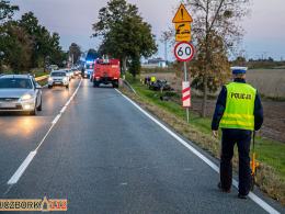 Dwie osoby trafiły do szpitala po dachowaniu pojazdu na trasie Byczyna-Kluczbork