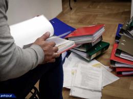 Gang lichwiarzy rozbity. Policja pokazuje nagranie z akcji