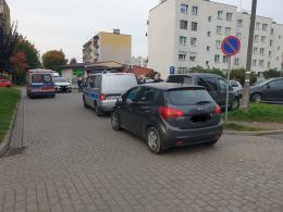 Ciało kobiety w bmw zaparkowanym na osiedlu w Brzegu
