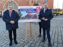 Poseł Janusz Kowalski zawnioskował o nadanie patrona Dworcowi PKP w Opolu