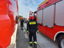 Kilkanaście zastępów straży, policja i helikopter na obwodnicy Niemodlina