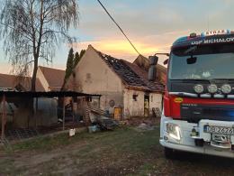 40-latek poważnie poparzony w wyniku pożaru w Szydłowicach. Lądował śmigłowiec LPR