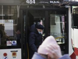 Policja kontroluje autobusy MZK. Nadal nie nosimy maseczek w środkach komunikacji