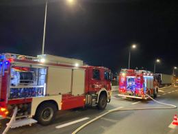 Pożar ciężarówki na zjeździe z A4