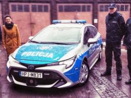 Nowy radiowóz dla leśnickich dzielnicowych
