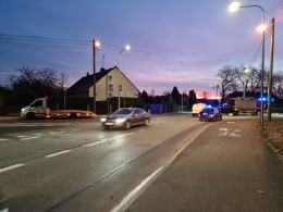 Zderzenie pojazdów na skrzyżowaniu Grudzickiej i Tysiąclecia w Opolu