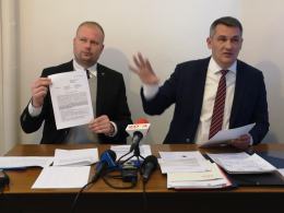 Przedstawiono wyniki kontroli poselskiej działalności wojewody Adriana Czubaka
